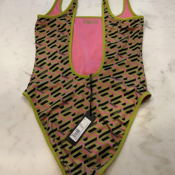 swimsuit - Picture 2 of 2